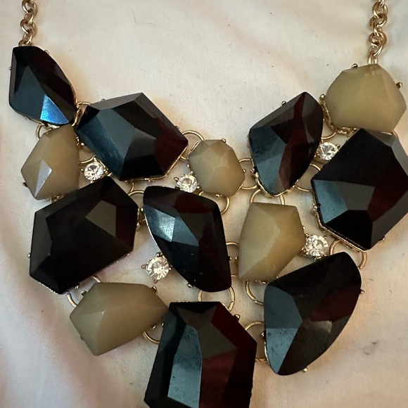 Black and Brown Stone Statement Piece Necklace - Picture 3 of 5